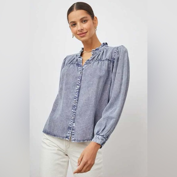 Rails Camille Ruffle Trim Button Front Top Sapphire Acid Wash Denim Small New - Picture 1 of 7